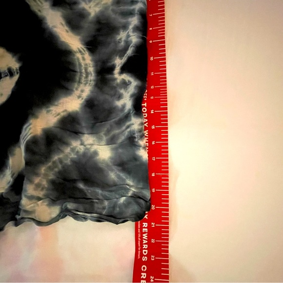 NWOT black & white tie dye scarf - 64” by 21” - Picture 3 of 4